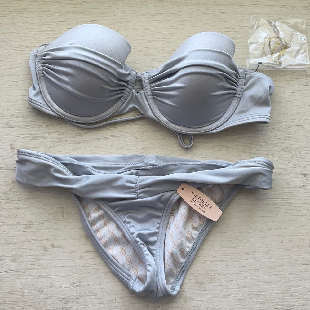 VICTORIA’S SECRET Bikini